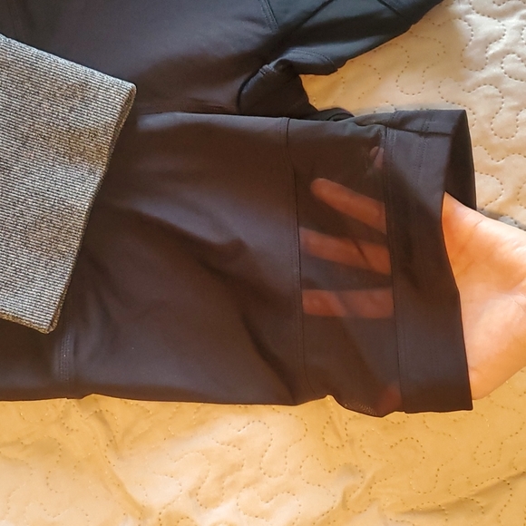 Set - Picture 2 of 7